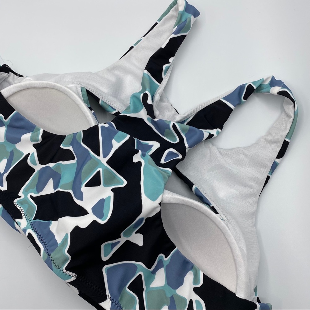 SOLD Raisins Curve | Pacific Swim Bikini Top - Picture 3 of 6